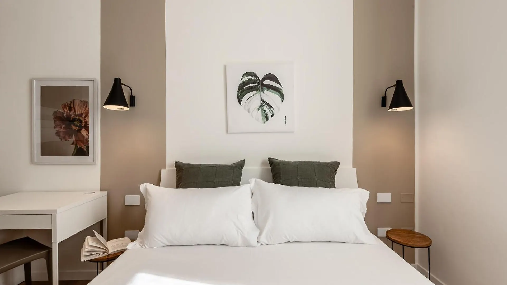 Stayeasy Sardegna - 2Bedrooms 2Baths - City Center Milano 0*,  Italia
